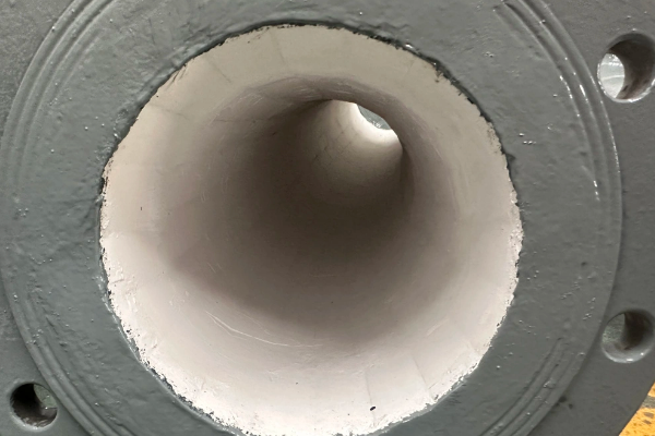 陶瓷耐磨刚玉管供应商 陶瓷耐磨刚玉管供应商